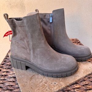 BLONDO Waterproof Prestly NWT Light Brown Leather Suede Ankle Boots Womens 8.5